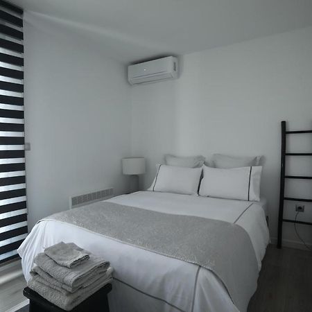 Leoforos 28Is Oktovriou Apartment เทสซาโลนิกิ ภายนอก รูปภาพ