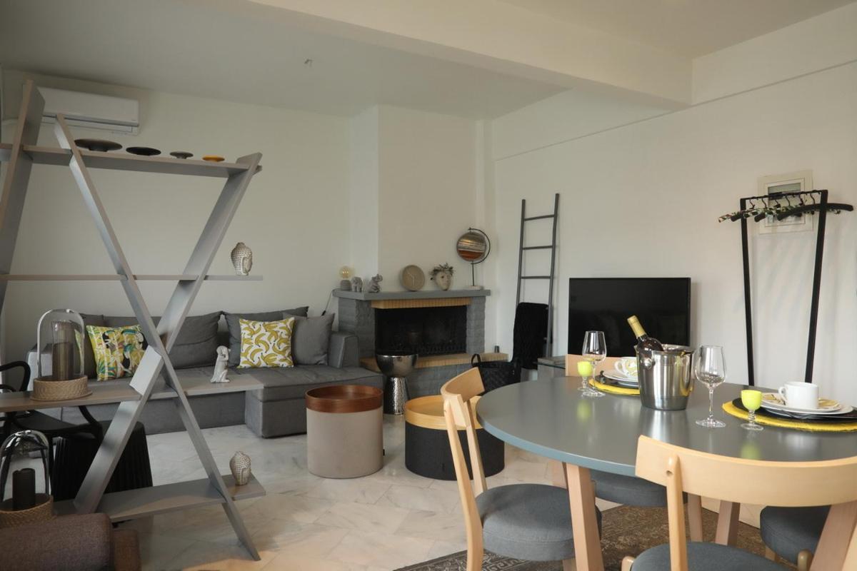 Leoforos 28Is Oktovriou Apartment เทสซาโลนิกิ ภายนอก รูปภาพ