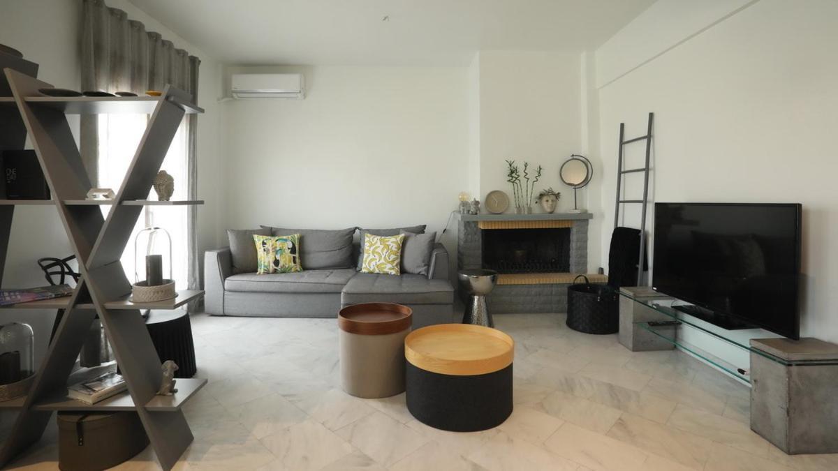 Leoforos 28Is Oktovriou Apartment เทสซาโลนิกิ ภายนอก รูปภาพ