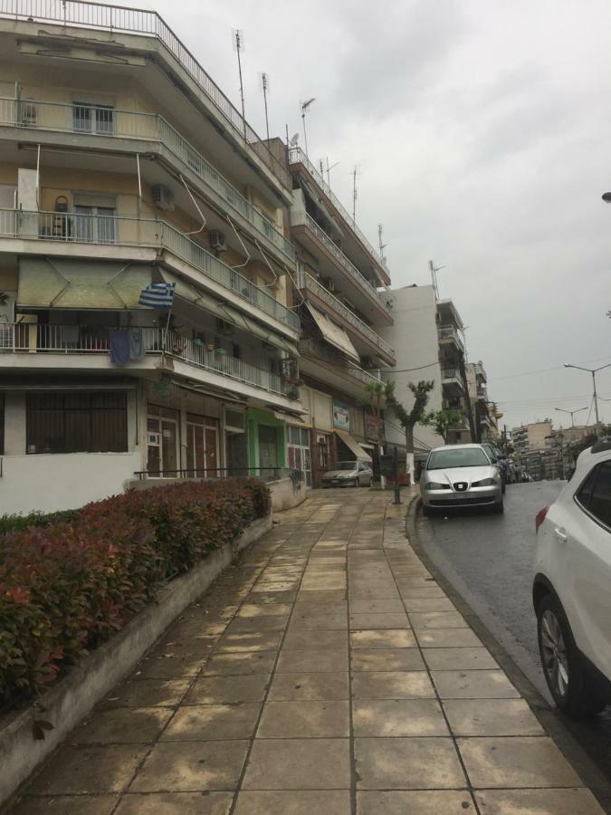 Leoforos 28Is Oktovriou Apartment เทสซาโลนิกิ ภายนอก รูปภาพ