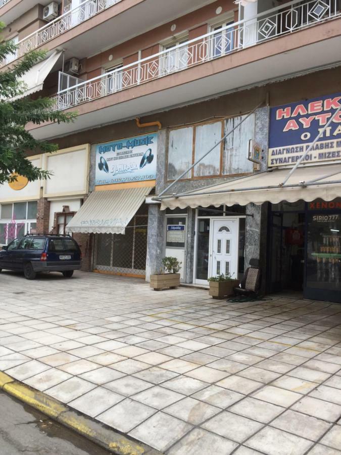 Leoforos 28Is Oktovriou Apartment เทสซาโลนิกิ ภายนอก รูปภาพ